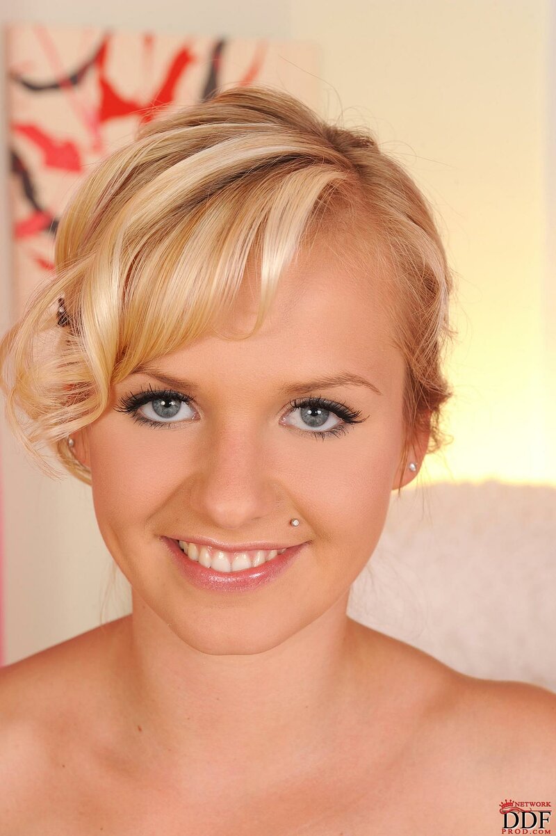 Людмила, 45 лет, 3 размер груди